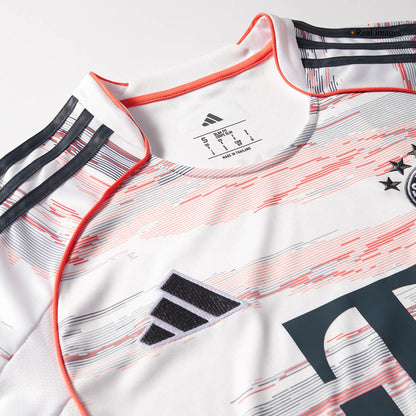 UPAMECANO #2 Munich Extérieur Maillot 2025/26 Blanc