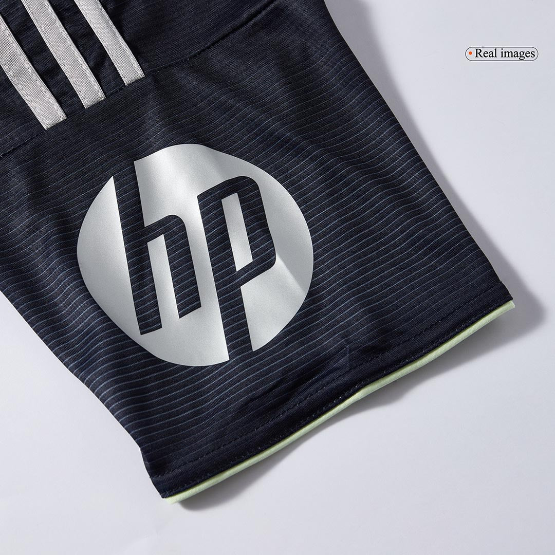 VALVERDE #8 Real Madrid Extérieur Maillot 2025/26